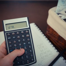 バリアフリーのリフォームをするときのお金、補助金・ローン、減税の基本の画像