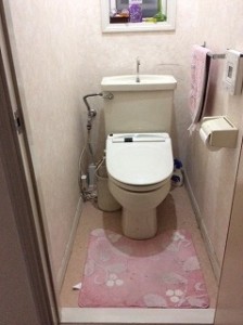 最新のタンクレストイレでお掃除ラクラク、暖かいトイレへ