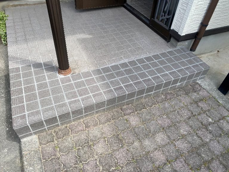 玄関ポーチタイル剥がれ補修
