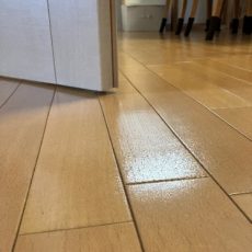 フローリングの床浮き修繕工事の画像